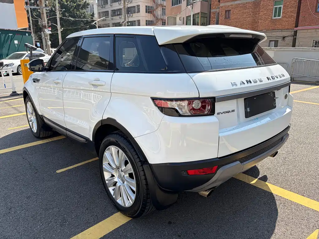 Land Rover Range Rover Evoque 2015 2.0T Five-Door Intelligent Edition 2015 - thumbnail 9