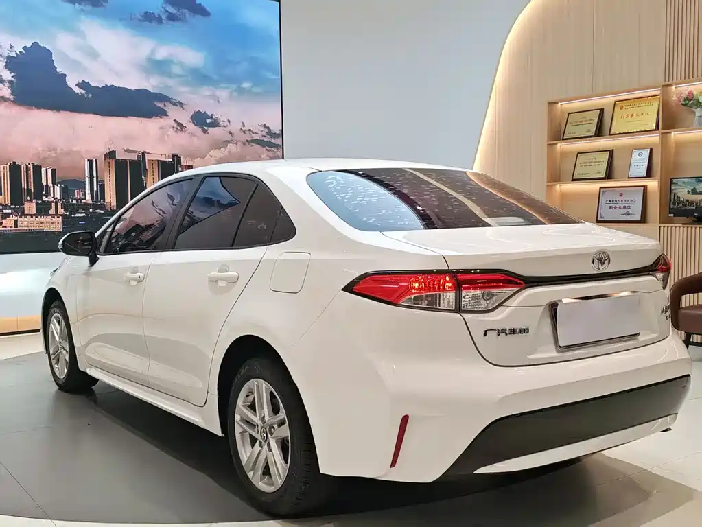 Toyota Toyota Corolla 2022 185T CVT Luxury Edition 2022 - thumbnail 5