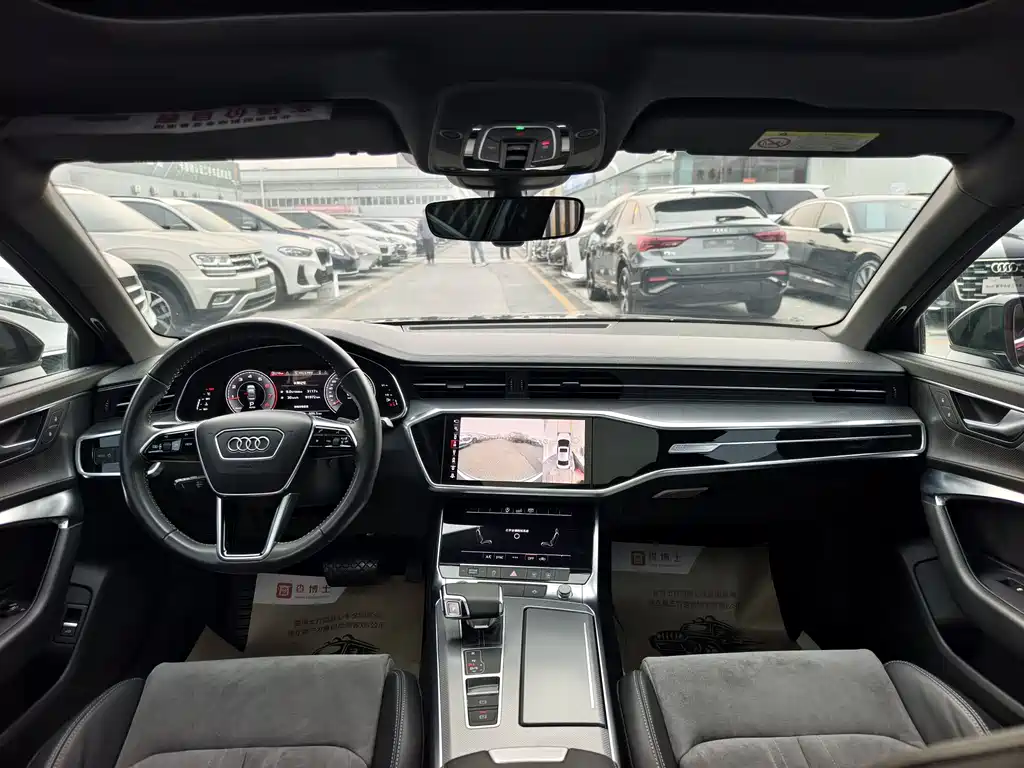 Audi Audi A6L 2019 40 TFSI Luxury Dynamic Model 2020 - thumbnail 9