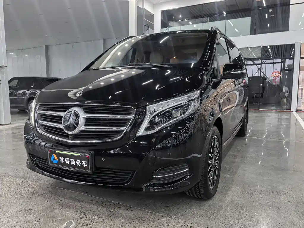 Mercedes-Benz Mercedes-Benz V-Class 2018 V 260 Exclusive Edition Euro VI 2020