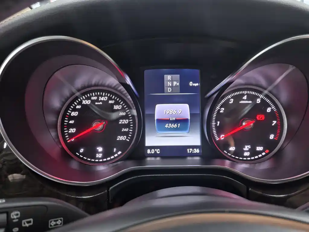 Mercedes-Benz Mercedes-Benz V-Class 2018 V 260 Exclusive Edition Euro VI 2020 - thumbnail 9
