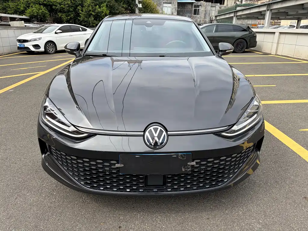 Volkswagen Lamando 2024 Lamando L 280TSI DSG Cool & Spicy Edition 2023 - thumbnail 2