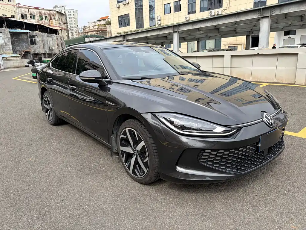 Volkswagen Lamando 2024 Lamando L 280TSI DSG Cool & Spicy Edition 2023 - thumbnail 3
