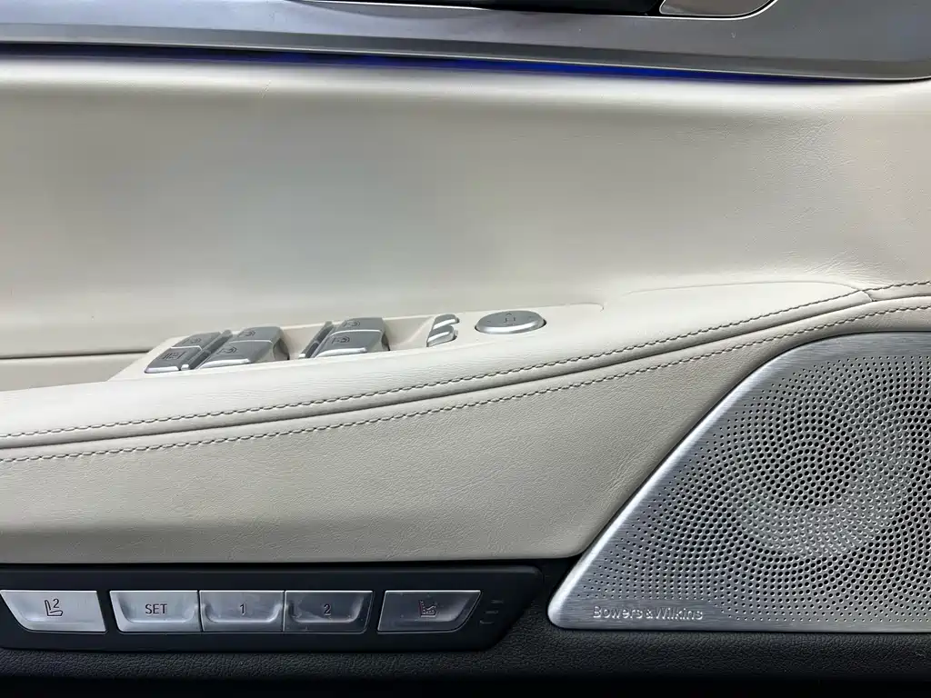 BMW BMW 7 Series 2016 740Li Premium Model 2019 - thumbnail 6