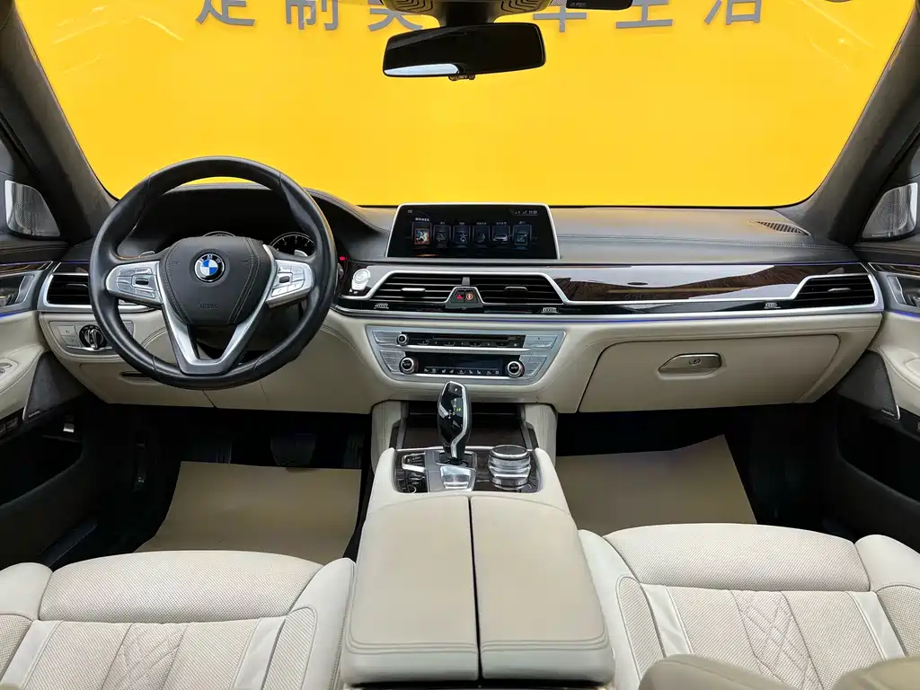 BMW BMW 7 Series 2016 740Li Premium Model 2019 - thumbnail 16