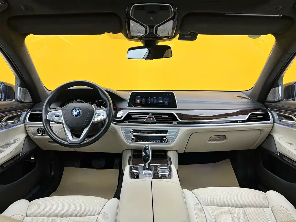 BMW BMW 7 Series 2016 740Li Premium Model 2019 - thumbnail 17