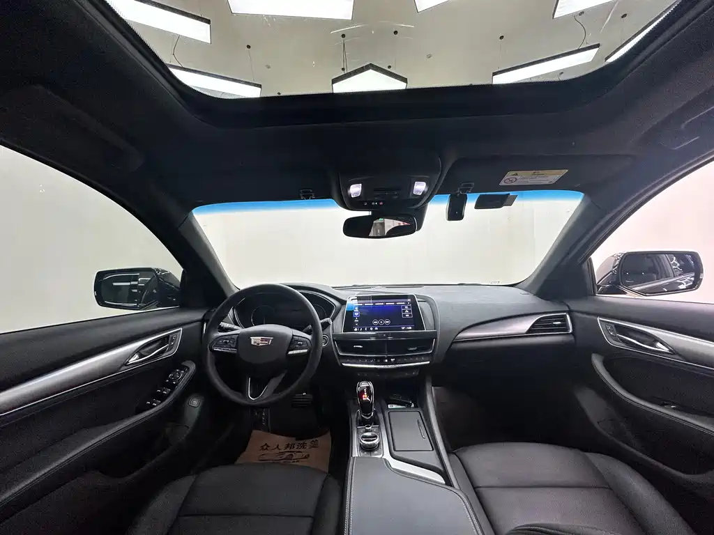 Cadillac Cadillac CT5 2022 28T Luxury (Standard) 2022 - thumbnail 4