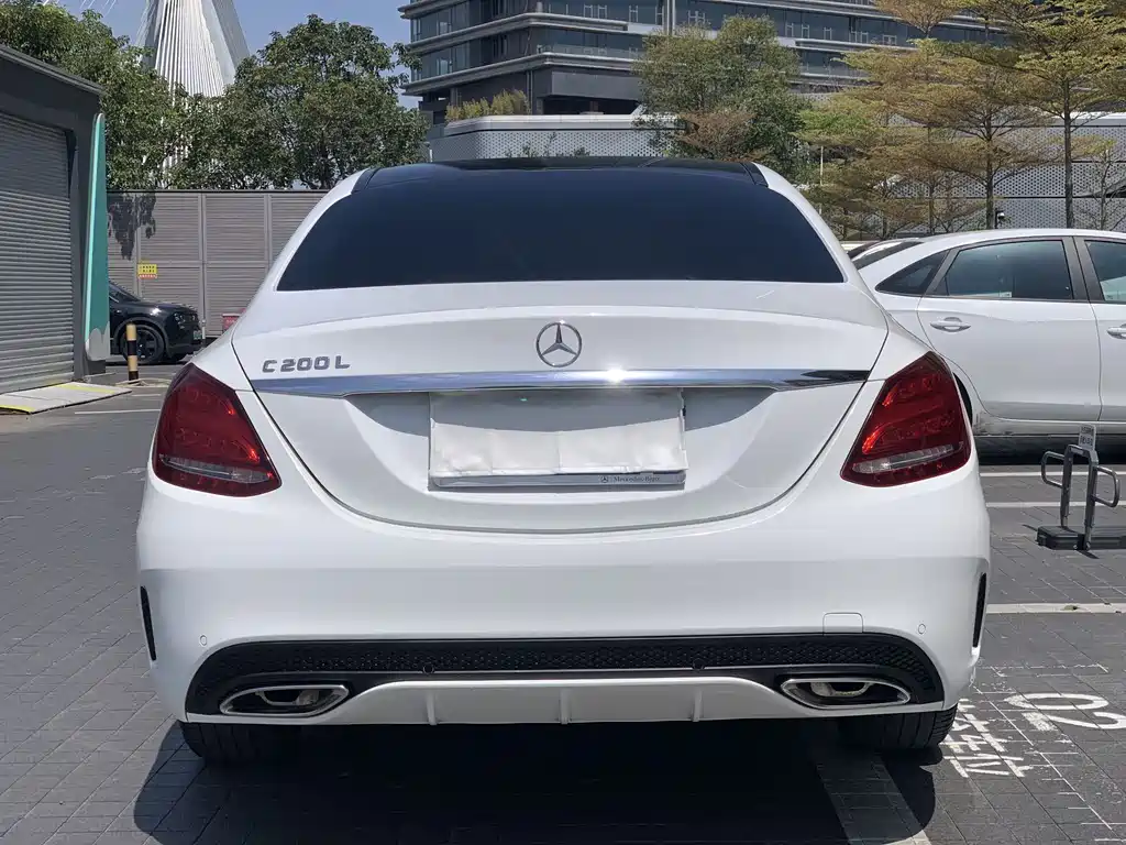 Mercedes-Benz Mercedes-Benz C-Class 2017 Model Year Facelift C 200 L Sport Edition 2017 - thumbnail 4