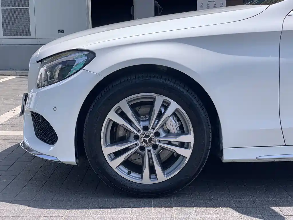 Mercedes-Benz Mercedes-Benz C-Class 2017 Model Year Facelift C 200 L Sport Edition 2017 - thumbnail 21