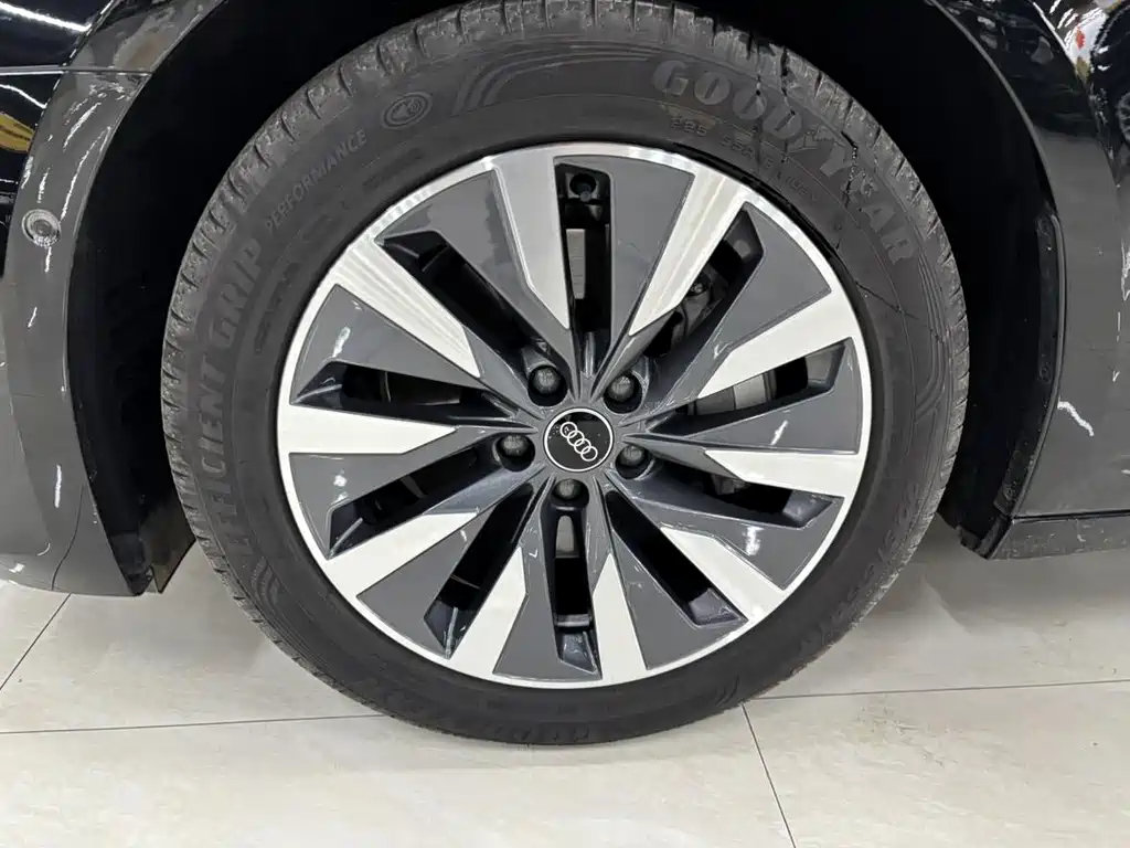 Audi Audi A6L 2024 45 TFSI Premium Elegant 2024 - thumbnail 4
