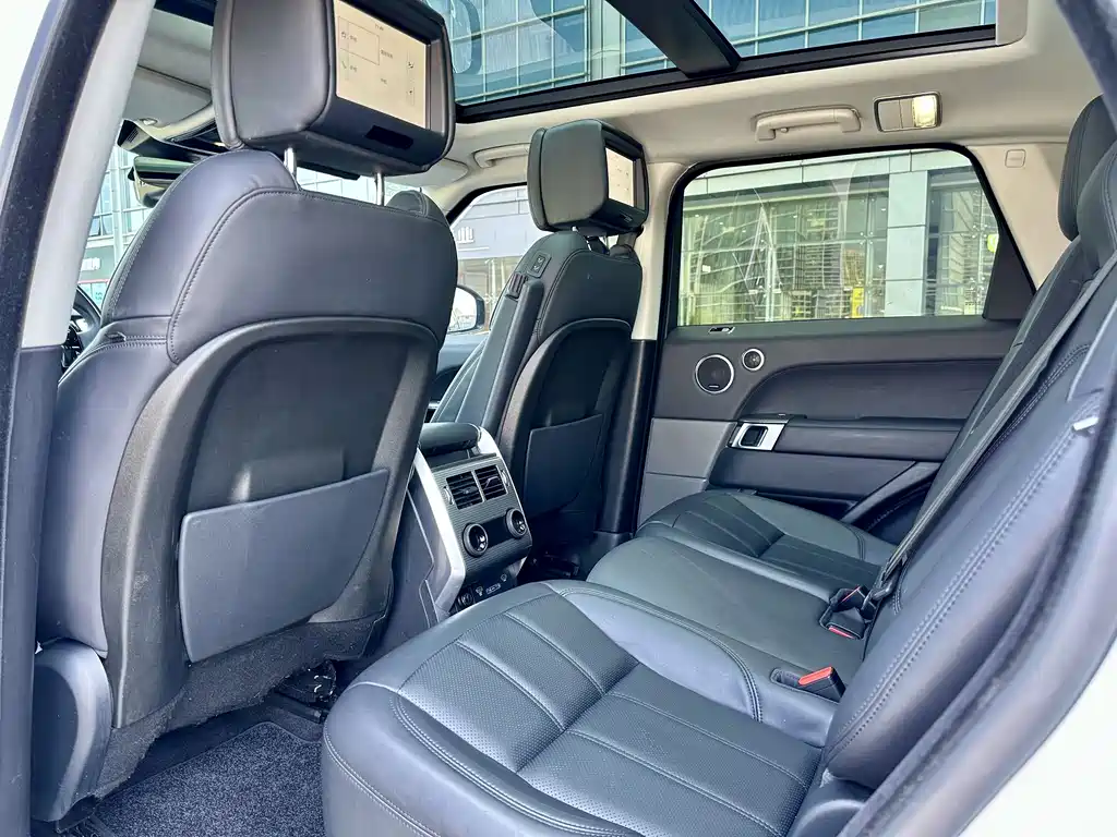 Land Rover Range Rover Sport 2018 3.0 SC V6 HSE DYNAMIC 2018 - thumbnail 8