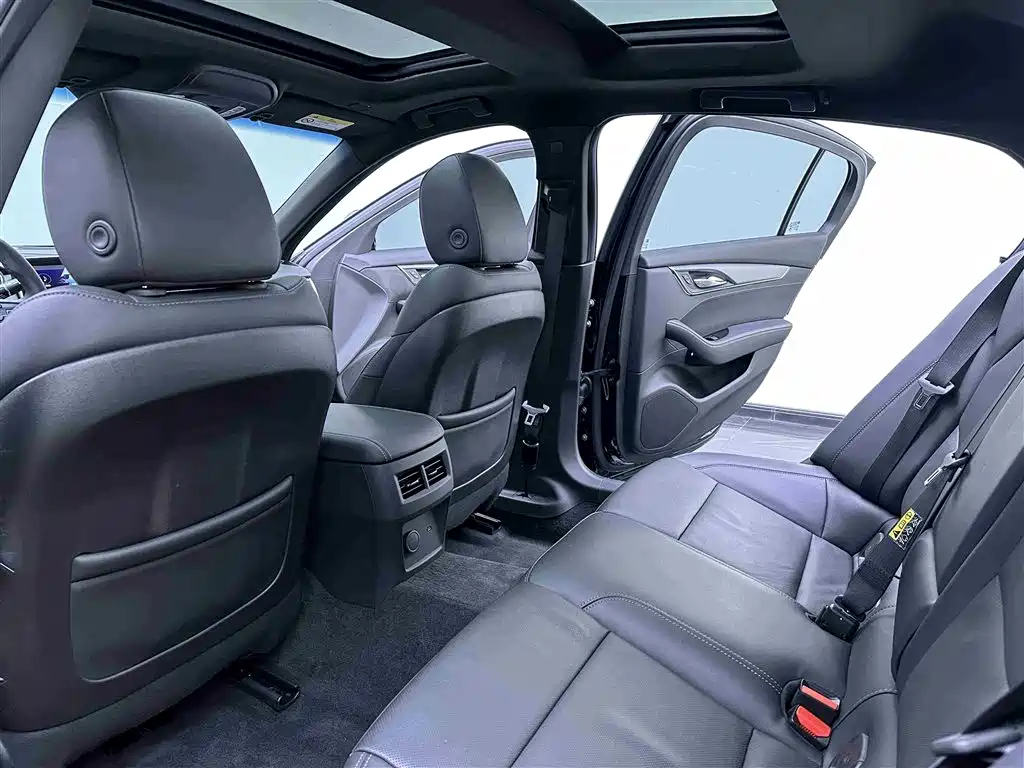 Cadillac Cadillac CT5 2022 28T Luxury (Standard) 2022 - thumbnail 10