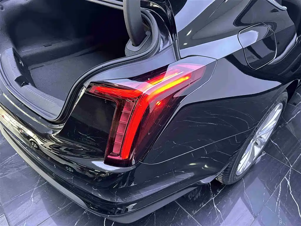 Cadillac Cadillac CT5 2022 28T Luxury (Standard) 2022 - thumbnail 21