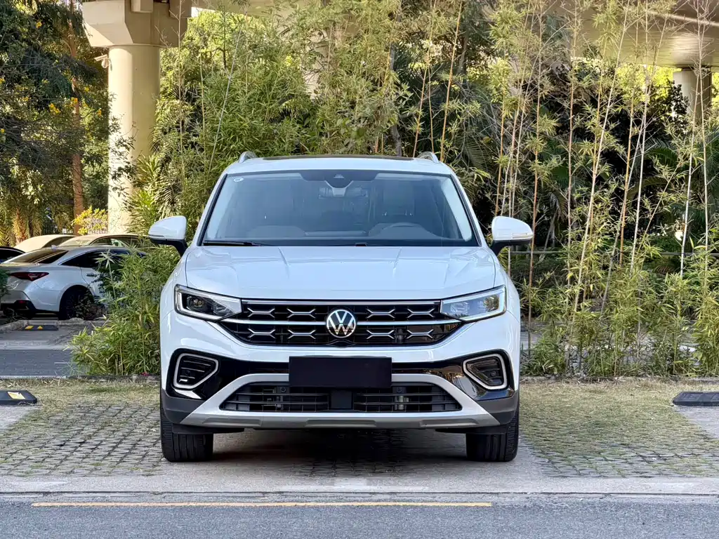 Volkswagen Tayron 2023 330TSI 2WD Luxury Plus Advanced Edition 2023 - thumbnail 2