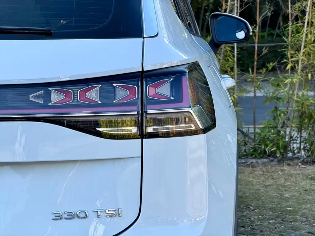 Volkswagen Tayron 2023 330TSI 2WD Luxury Plus Advanced Edition 2023 - thumbnail 10