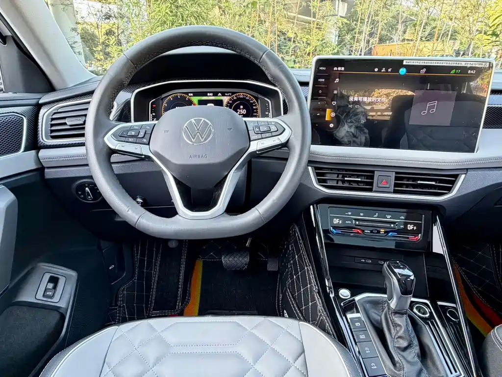 Volkswagen Tayron 2023 330TSI 2WD Luxury Plus Advanced Edition 2023 - thumbnail 14