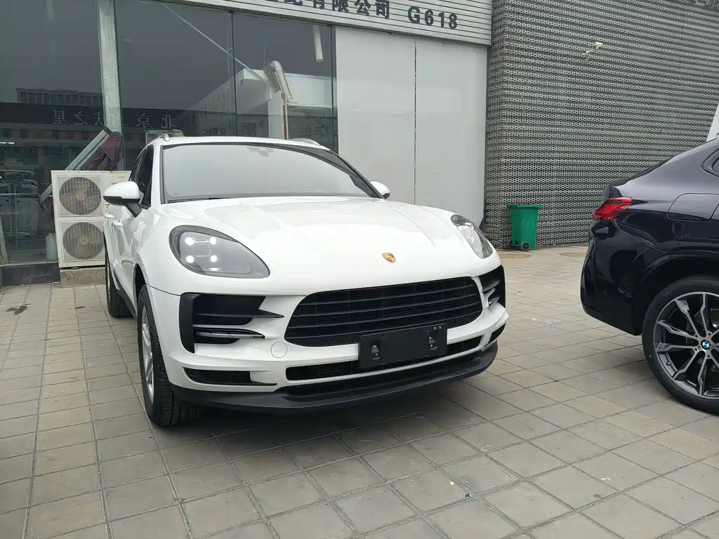 Porsche Porsche Macan 2021 Macan 2.0T 2021 - thumbnail 3