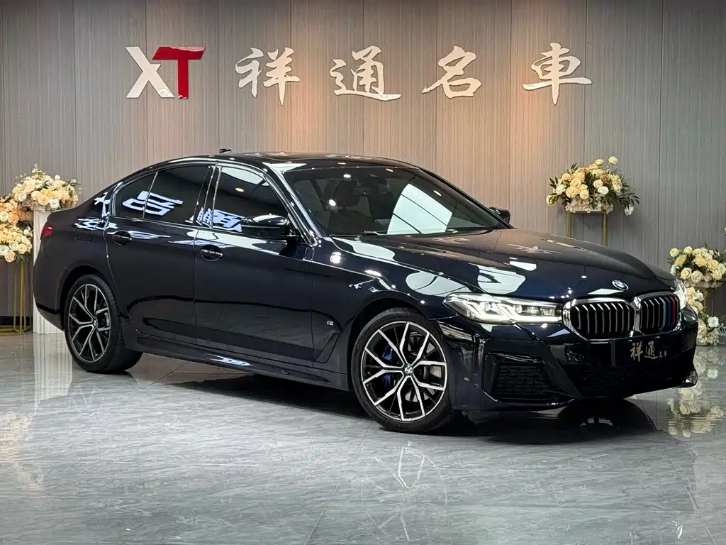 BMW BMW 5 Series Import 2022 Model Facelift 530i M Sport Package 2022 - thumbnail 3