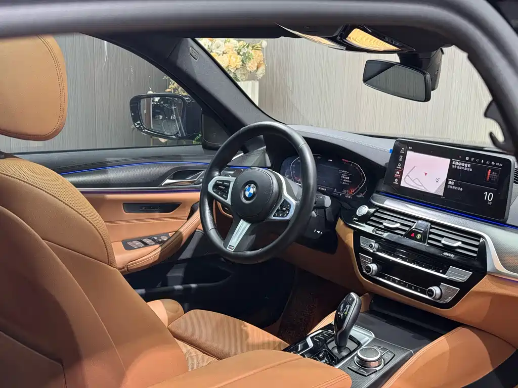 BMW BMW 5 Series Import 2022 Model Facelift 530i M Sport Package 2022 - thumbnail 11