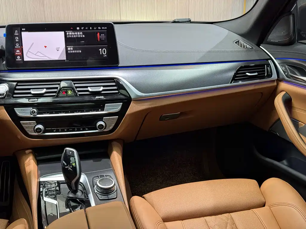 BMW BMW 5 Series Import 2022 Model Facelift 530i M Sport Package 2022 - thumbnail 17