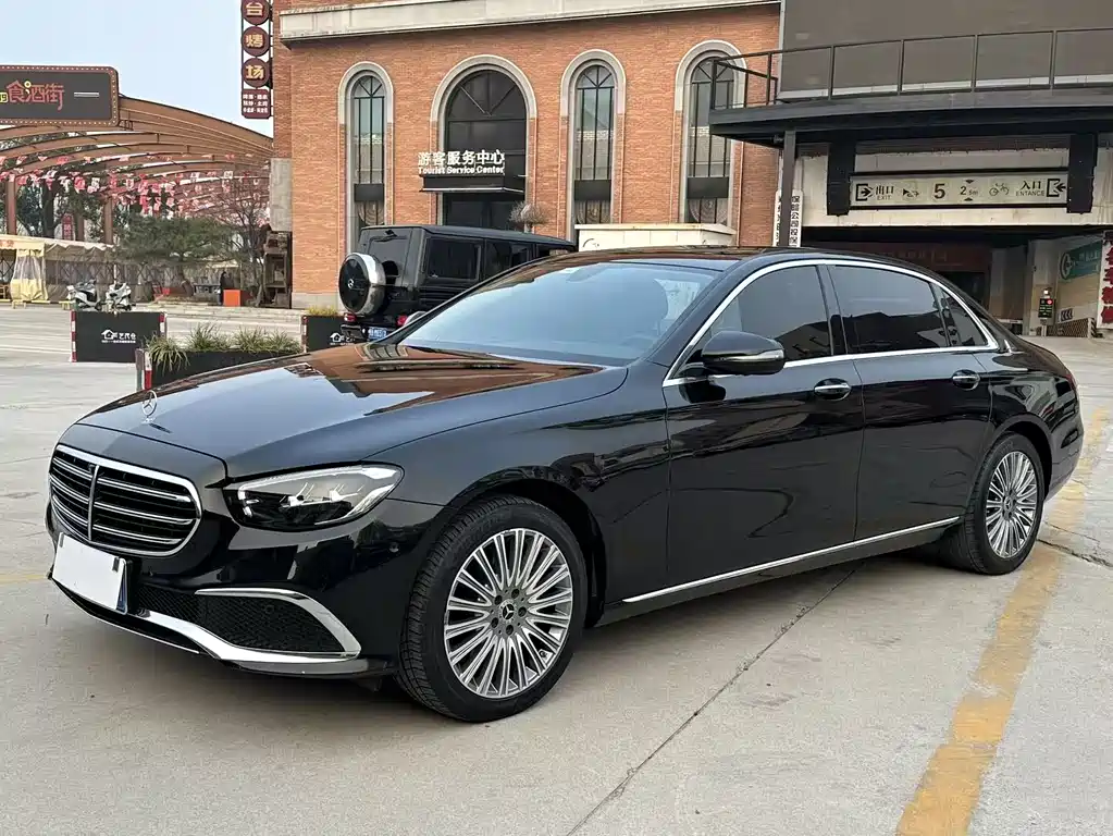 Mercedes-Benz Mercedes-Benz E-Class 2022 Model Year Facelift E 300 L Luxury Edition 2022