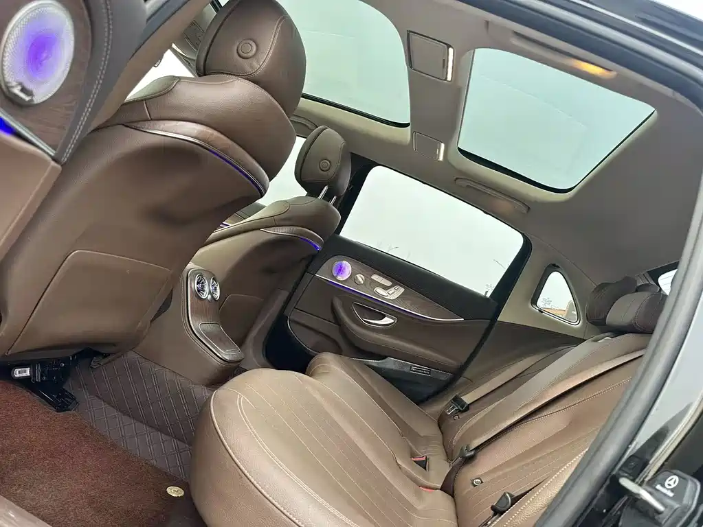 Mercedes-Benz Mercedes-Benz E-Class 2022 Model Year Facelift E 300 L Luxury Edition 2022 - thumbnail 13