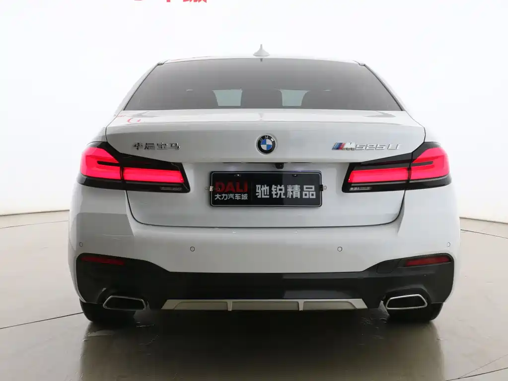 BMW BMW 5 Series 2022 525Li M Sport Package 2022 - thumbnail 8