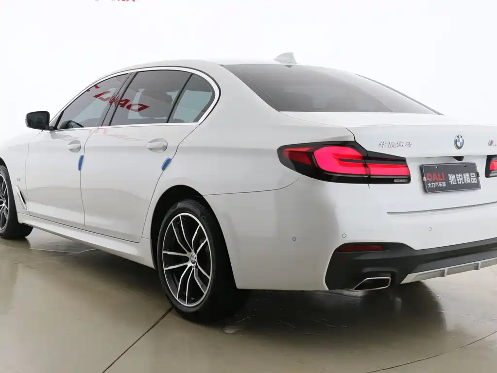BMW BMW 5 Series 2022 525Li M Sport Package 2022 - thumbnail 9