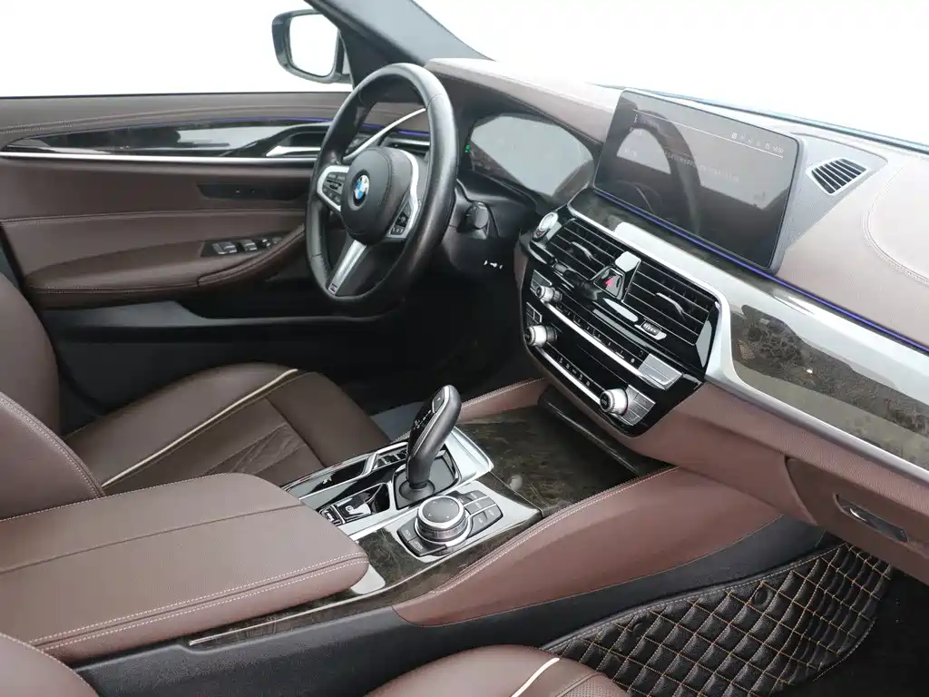 BMW BMW 5 Series 2022 525Li M Sport Package 2022 - thumbnail 14