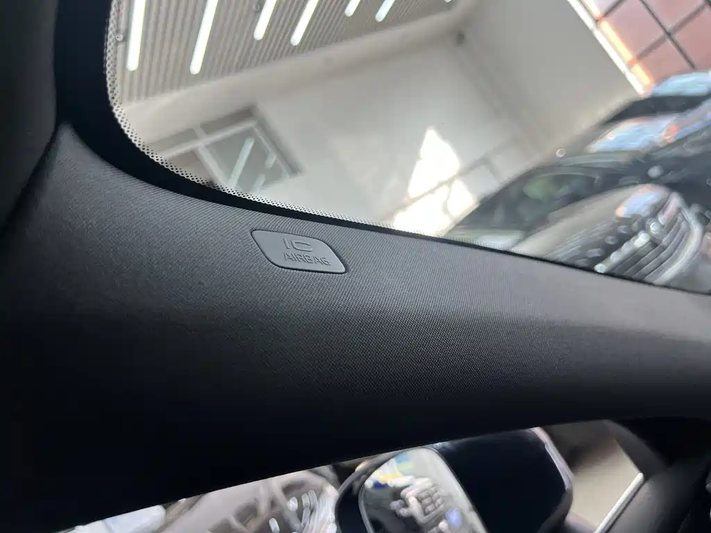 Volvo Volvo XC60 2025 B5 AWD Intelligent Luxury Edition 2025 - thumbnail 24