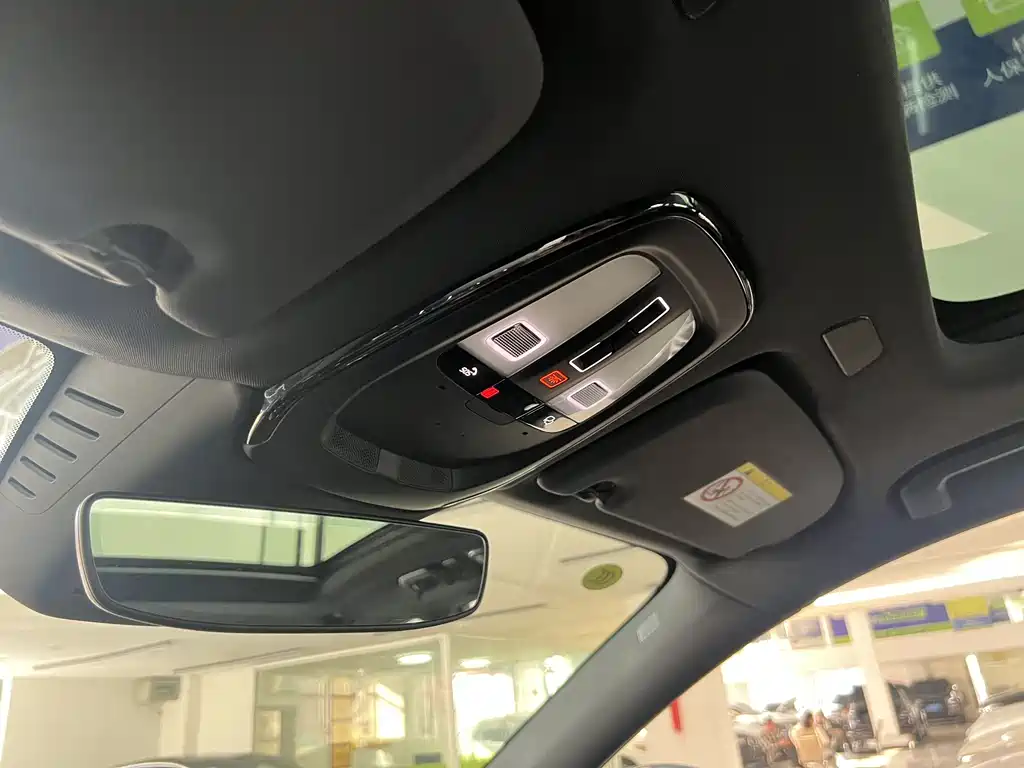 Volvo Volvo XC60 2025 B5 AWD Intelligent Luxury Edition 2025 - thumbnail 25