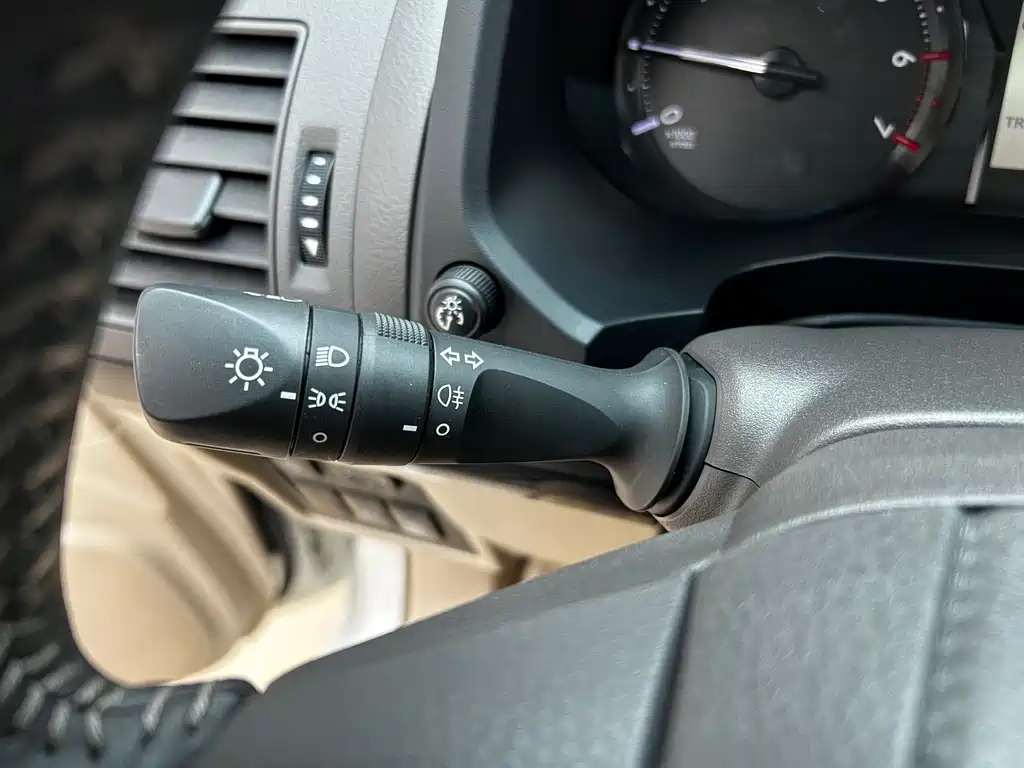 Toyota Toyota Land Cruiser Prado (Imported) 2023 Model 4.0L Middle East Version 2024 - thumbnail 8