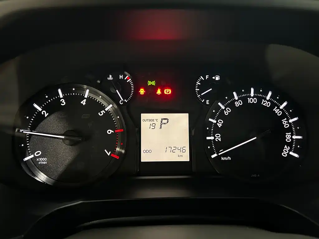 Toyota Toyota Land Cruiser Prado (Imported) 2023 Model 4.0L Middle East Version 2024 - thumbnail 9