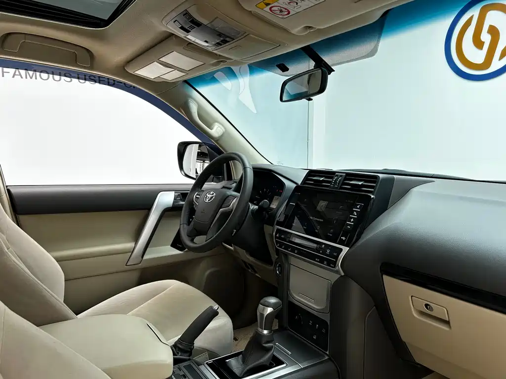 Toyota Toyota Land Cruiser Prado (Imported) 2023 Model 4.0L Middle East Version 2024 - thumbnail 20