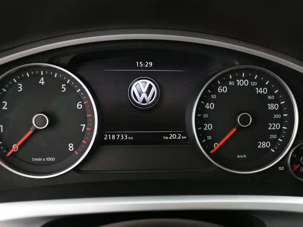 Volkswagen Volkswagen Touareg 2011 3.0 TSI Comfort Line 2012 - thumbnail 6
