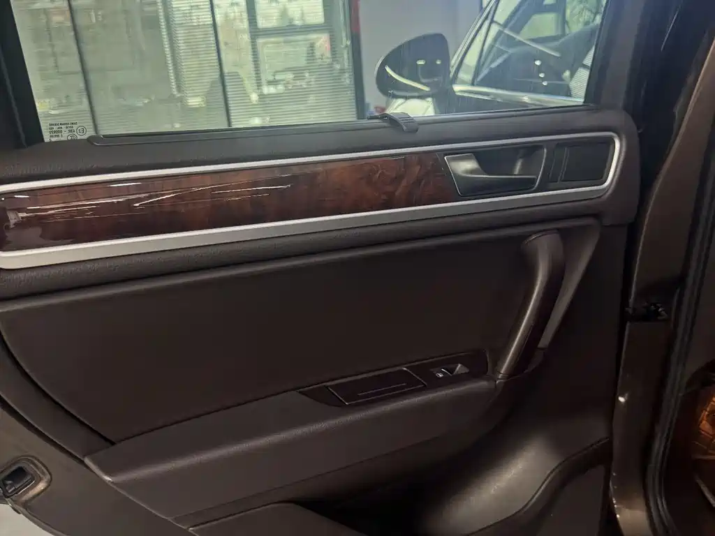 Volkswagen Volkswagen Touareg 2011 3.0 TSI Comfort Line 2012 - thumbnail 14