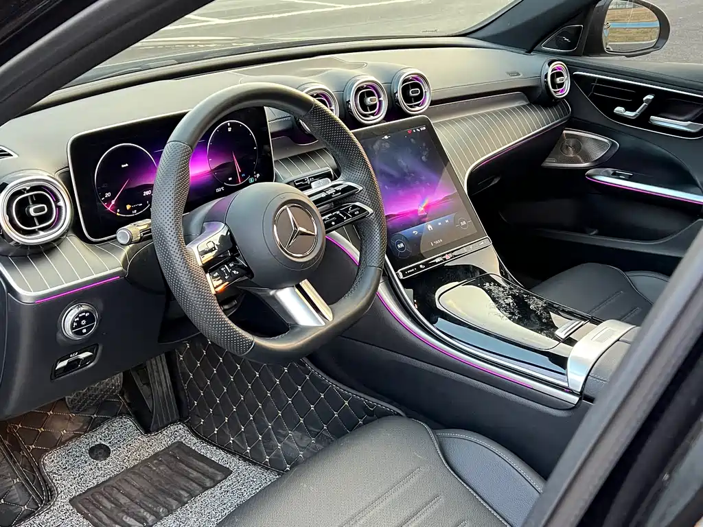 Mercedes-Benz Mercedes-Benz C-Class 2024 Facelift C 260 L Night Sport Edition 2024 - thumbnail 4
