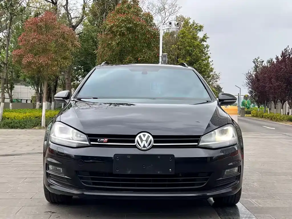 Volkswagen Volkswagen Golf Import 2014 1.4 TSI Luxury Travel Edition 2015 - thumbnail 2