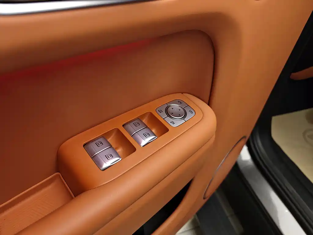Li Auto Li L9 2022 Max 2023 - thumbnail 9