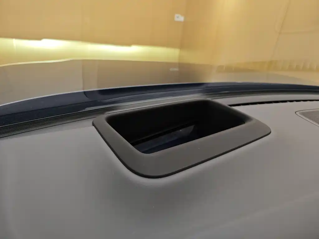 Li Auto Li L9 2022 Max 2023 - thumbnail 14