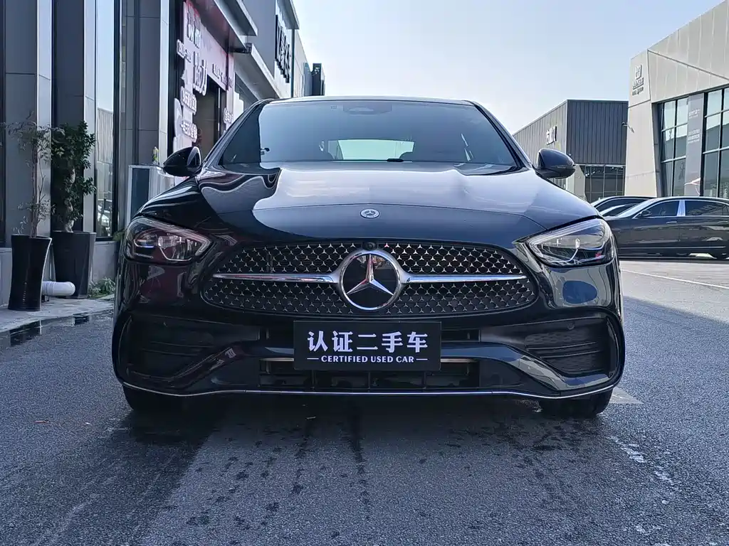 Mercedes-Benz Mercedes-Benz C-Class 2024 Facelift C 260 L Sport Edition 2024 - thumbnail 2