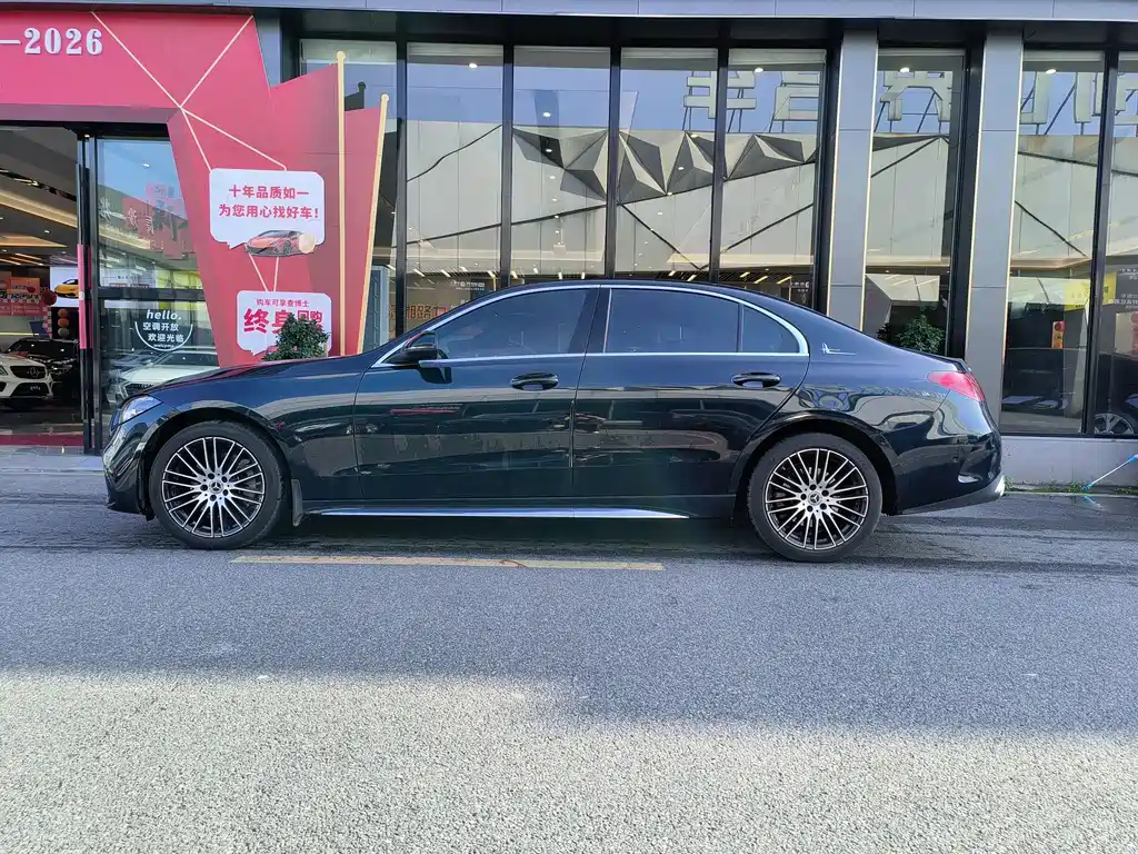Mercedes-Benz Mercedes-Benz C-Class 2024 Facelift C 260 L Sport Edition 2024 - thumbnail 6