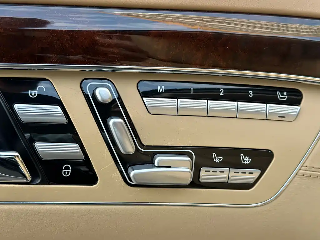 Mercedes-Benz Mercedes-Benz S-Class 2012 S 500 L 4MATIC Grand Edition 2012 - thumbnail 17