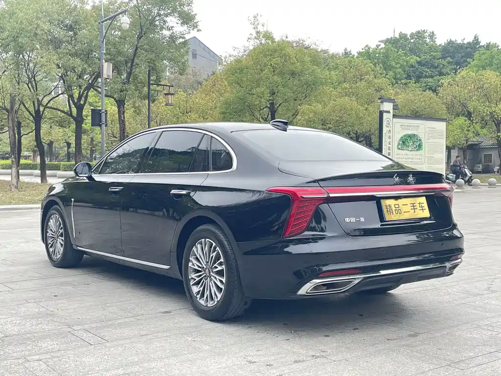 Hongqi Hongqi H5 2023 1.5T DCT Smart Connect Flag Rhythm Edition 2023 - thumbnail 6