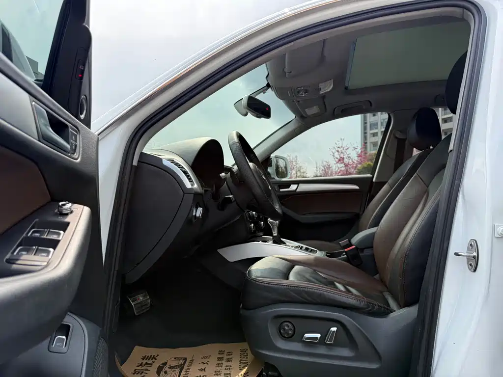 Audi Audi Q5 2017 40 TFSI Comfort Line 2017 - thumbnail 4