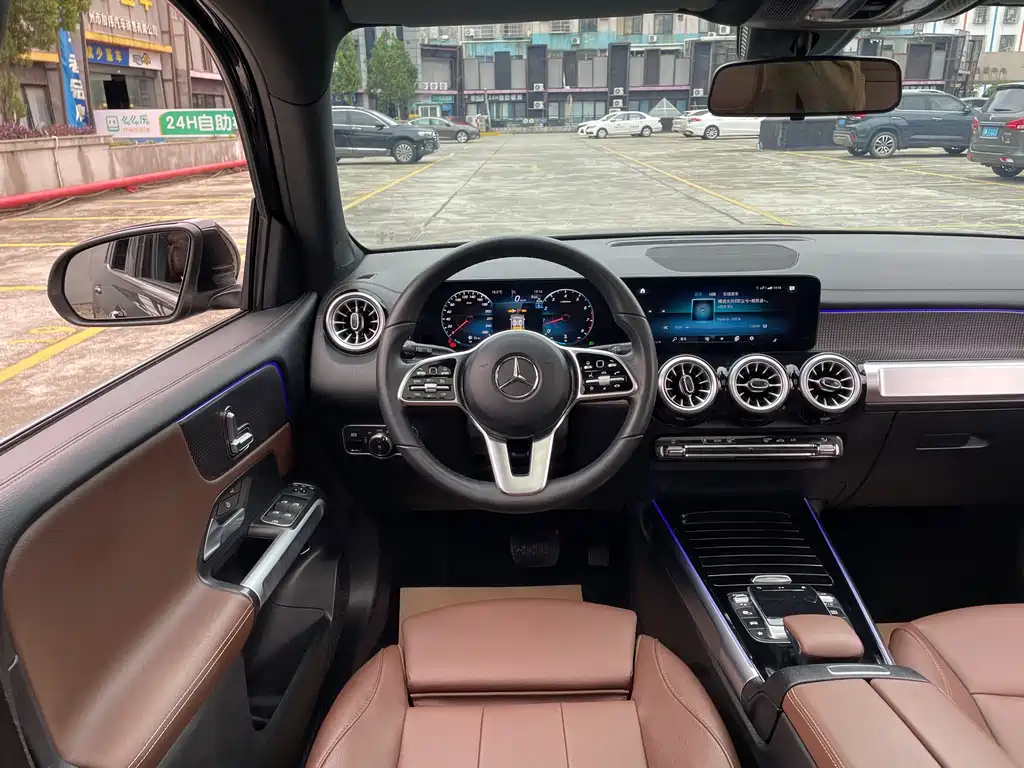 Mercedes-Benz Mercedes-Benz GLB 2023 GLB 220 Dynamic 2023 - thumbnail 5