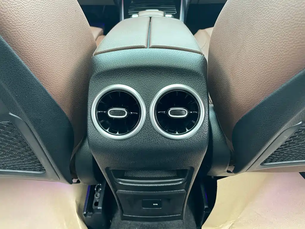 Mercedes-Benz Mercedes-Benz GLB 2023 GLB 220 Dynamic 2023 - thumbnail 17