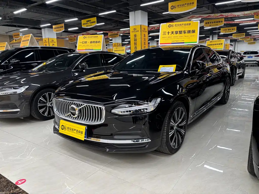Volvo Volvo S90 2025 B5 Intelligent Luxury Edition 2025