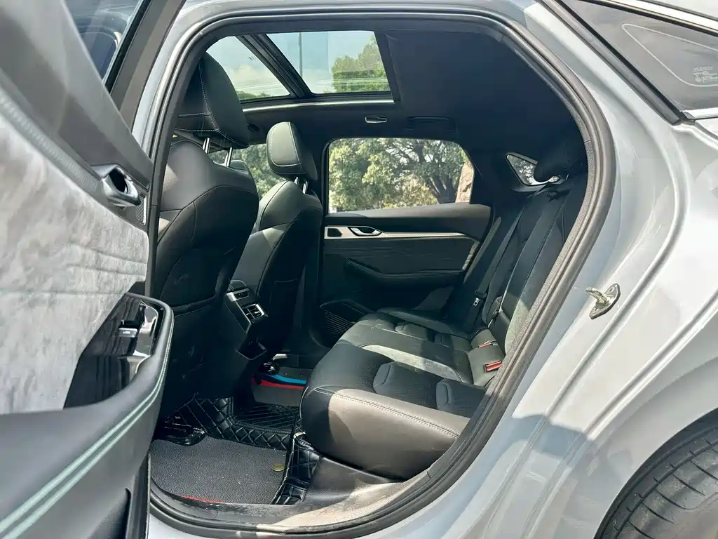 Geely Auto Geely Starray 2023 2.0TD Only This Cyan Green Edition 2023 - thumbnail 8