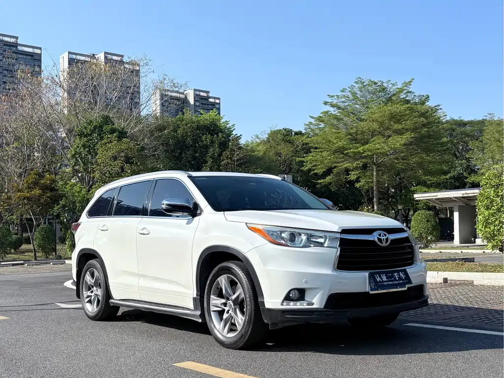 Toyota Toyota Highlander 2015 2.0T AWD Luxury 7-seater 2015 - thumbnail 3